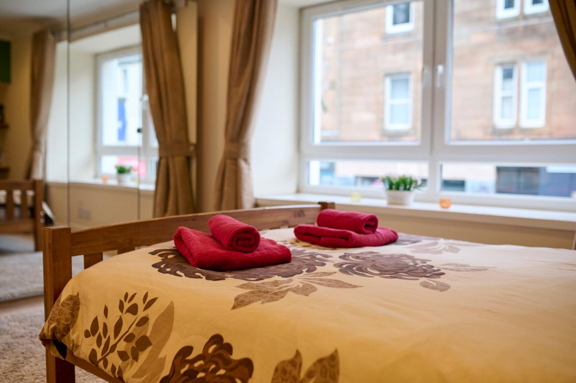Central Stay On Main St- Harbour Views أوبان المظهر الخارجي الصورة